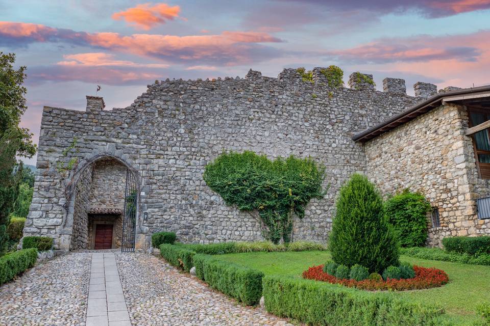 Ingresso Castello di Monasterolo